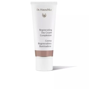 Kem dưỡng ẩm Dr. Hauschka REGENERATING day cream complexion