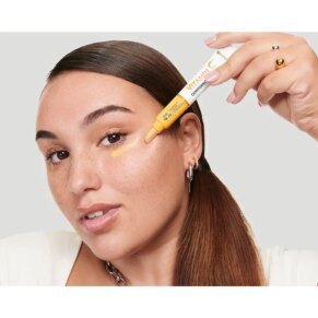 Garnier SKINACTIVE VITAMIN C illuminating eye contour cream Quầng thâm, túi mắt và kem dưới mắt