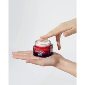 Kem chống lão hóa & điều trị chống nhăn L'Oréal París REVITALIFT LASER X3 crema noche