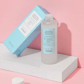 Meisani RICE AND SHINE hyaluronic acid essence toner 5 Meisani RICE AND SHINE hyaluronic acid essence toner Nước hoa hồng