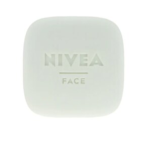 Tẩy tế bào chết da mặt Nivea NATURALLY GOOD limpiador facial exfoliante imperfecci...