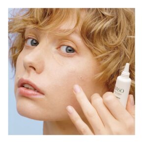 Shiseido WASO KOSHIRICE tinted spot treatment 7 Kem điều trị mụn trứng cá & loại bỏ đầu đen Shiseido WASO KOSHIRICE tinted spot treatment