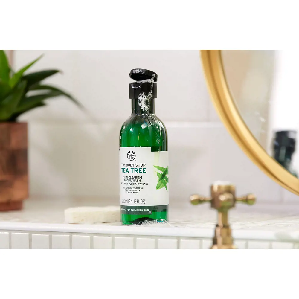 The Body Shop TEA TREE face wash 2 TEA TREE face wash Dầu tẩy trang chính hãng The Body Shop